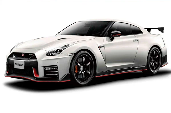 Nissan Nismo r